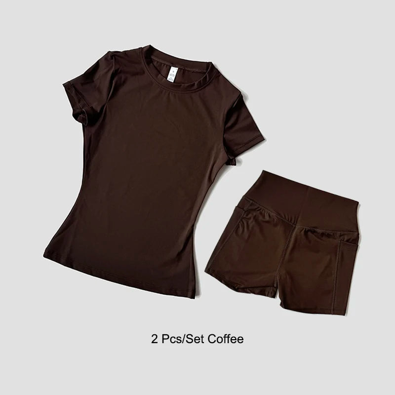 Women’s Seamless Yoga Set – Short Sleeve Crop Top & High-Waist Gym Shorts