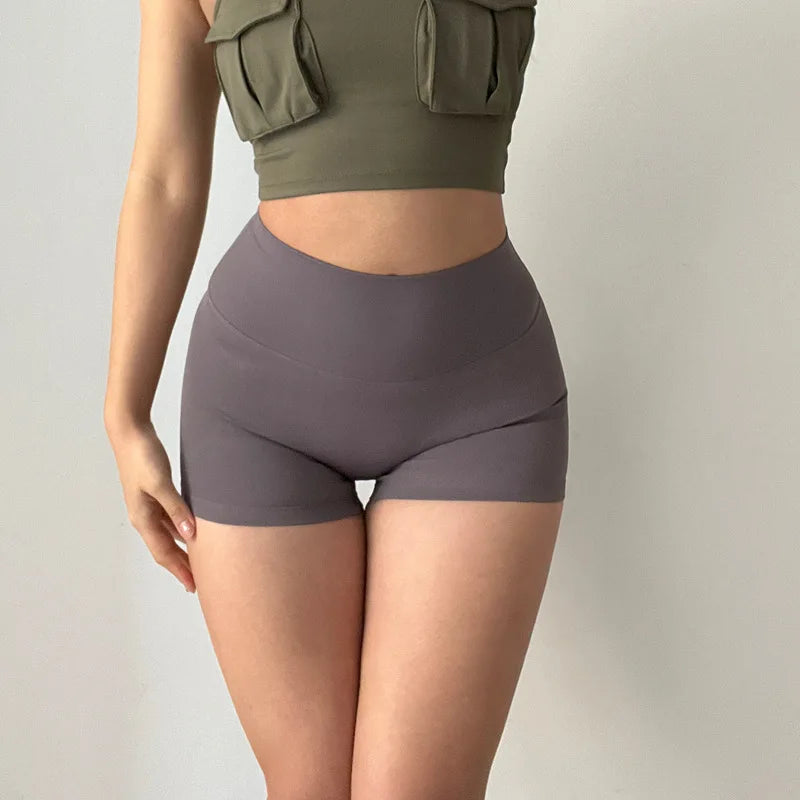 GymHUB High-Waist Hip-Lifting Yoga Shorts – 3/4 Quick-Dry Pants