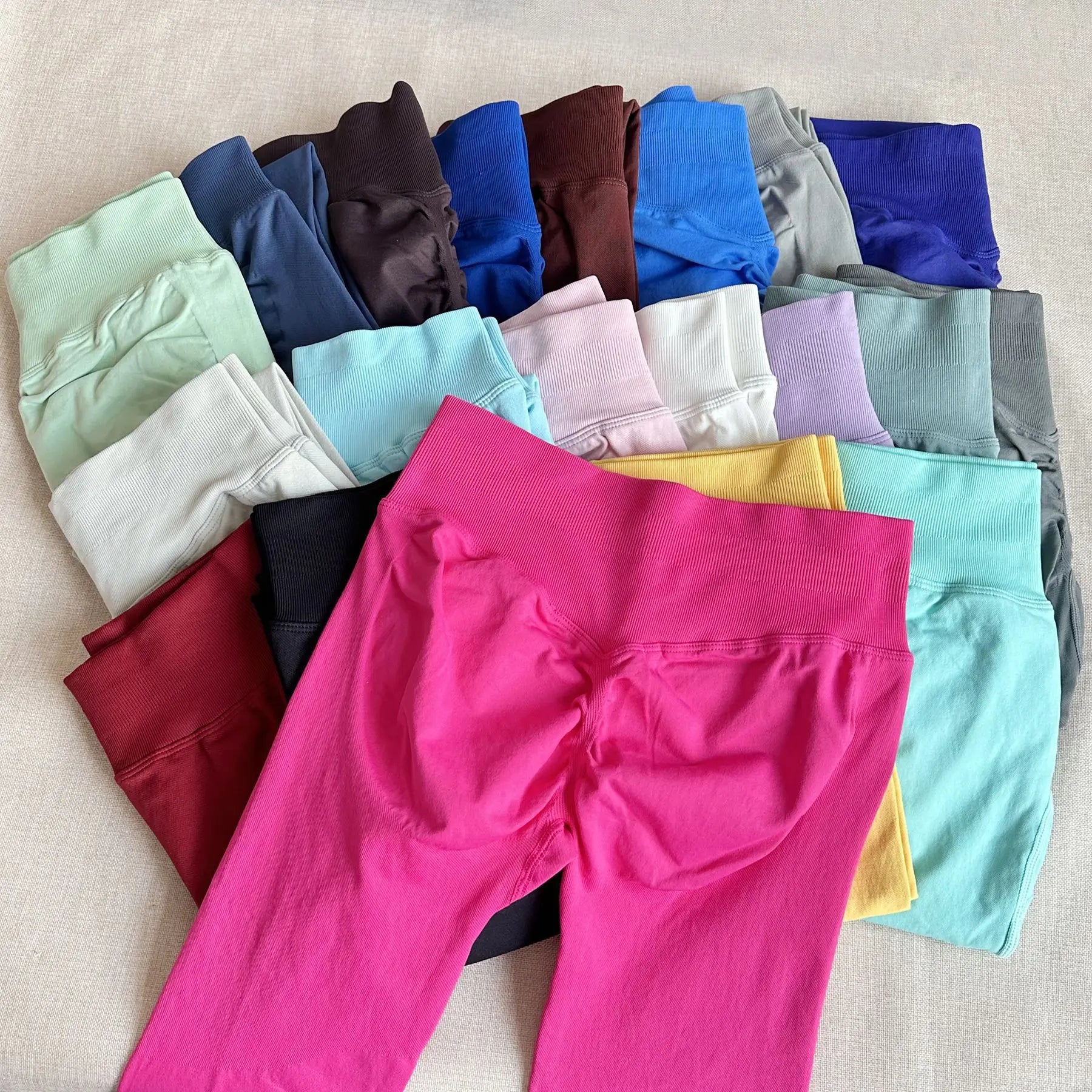 Seamless High-Elastic Yoga Leggings – Butt-Lifting Fitness Tights