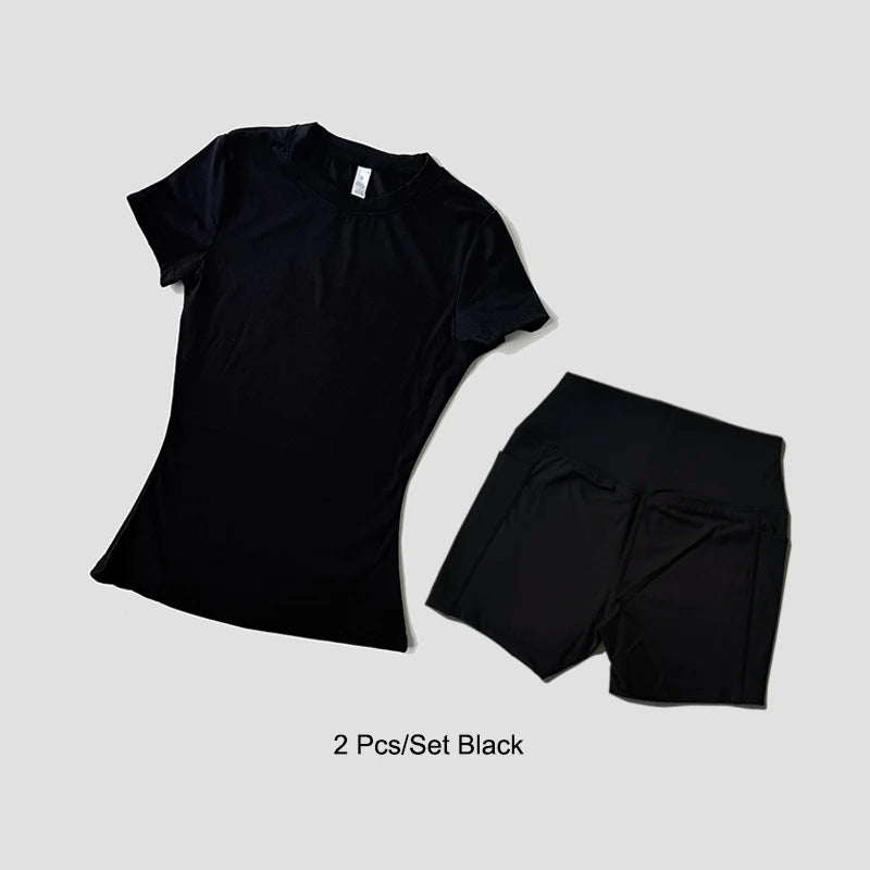 Women’s Seamless Yoga Set – Short Sleeve Crop Top & High-Waist Gym Shorts