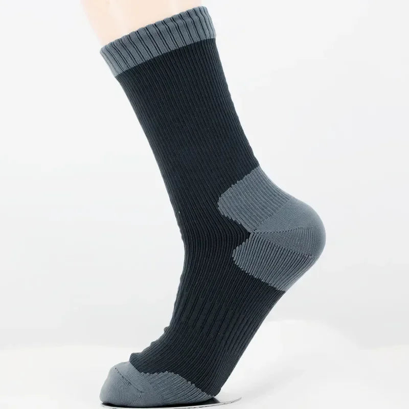 Waterproof Outdoor Socks – Warm & Breathable Winter Hiking Socks