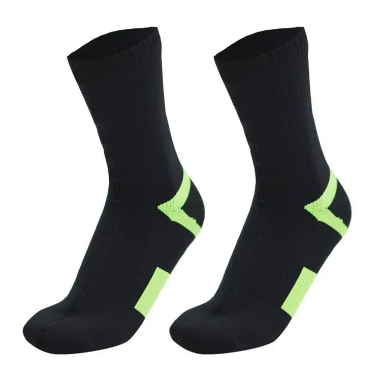 Waterproof Outdoor Socks – Warm & Breathable Winter Hiking Socks