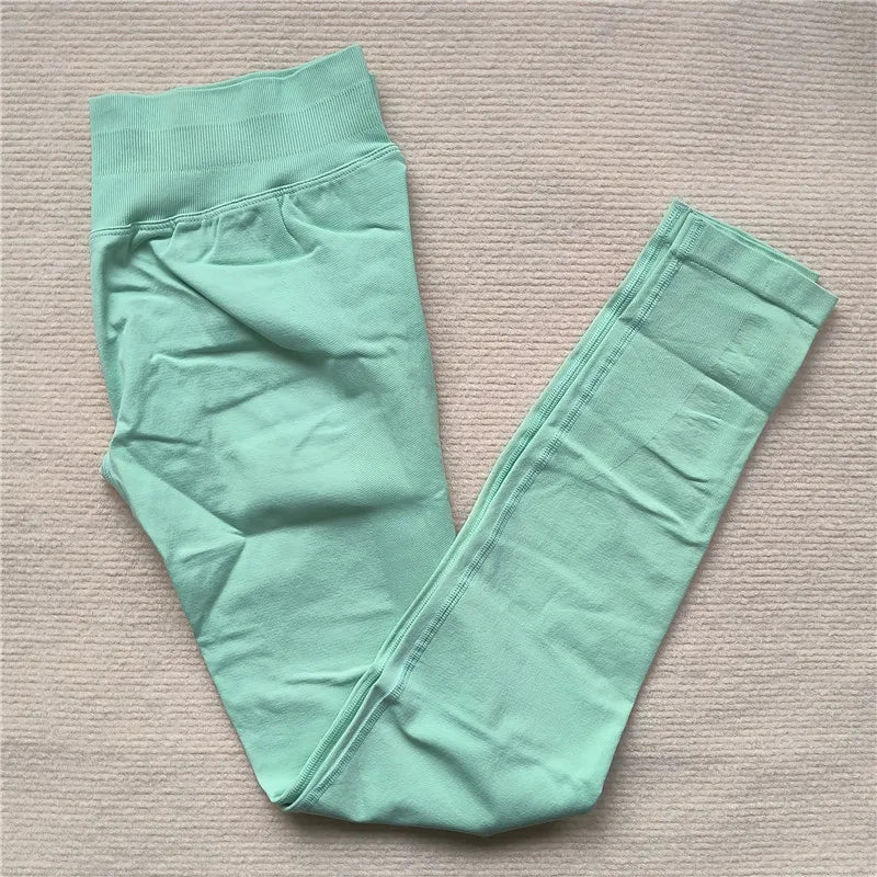 Seamless High-Elastic Yoga Leggings – Butt-Lifting Fitness Tights