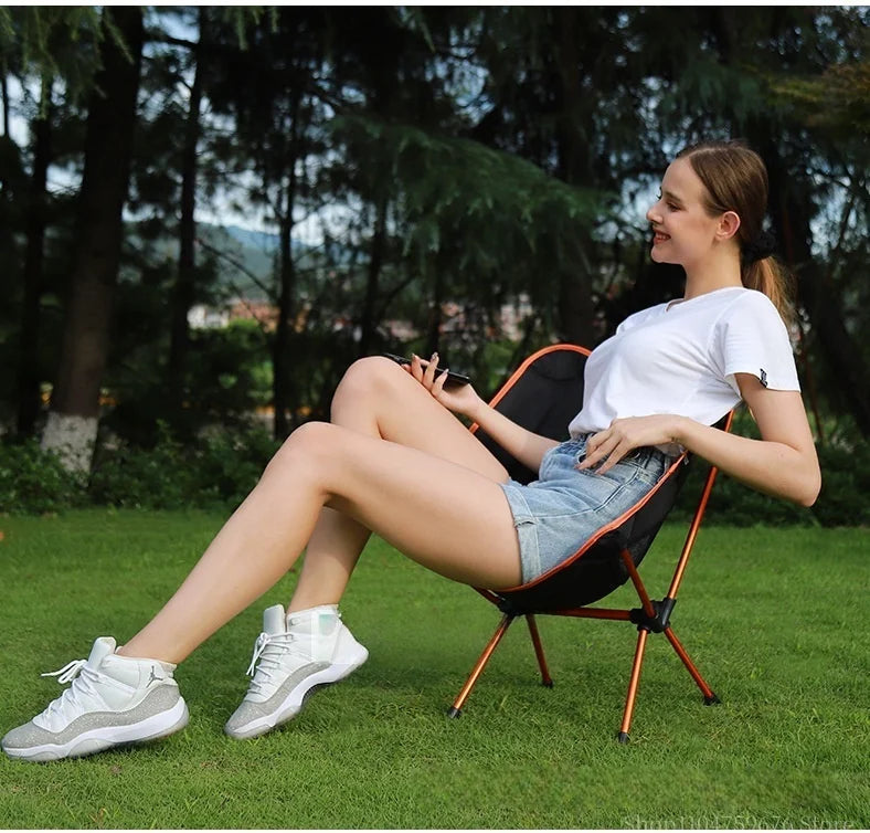 Ultra-Light Foldable Outdoor Chair – Aluminum Alloy Moon Chair